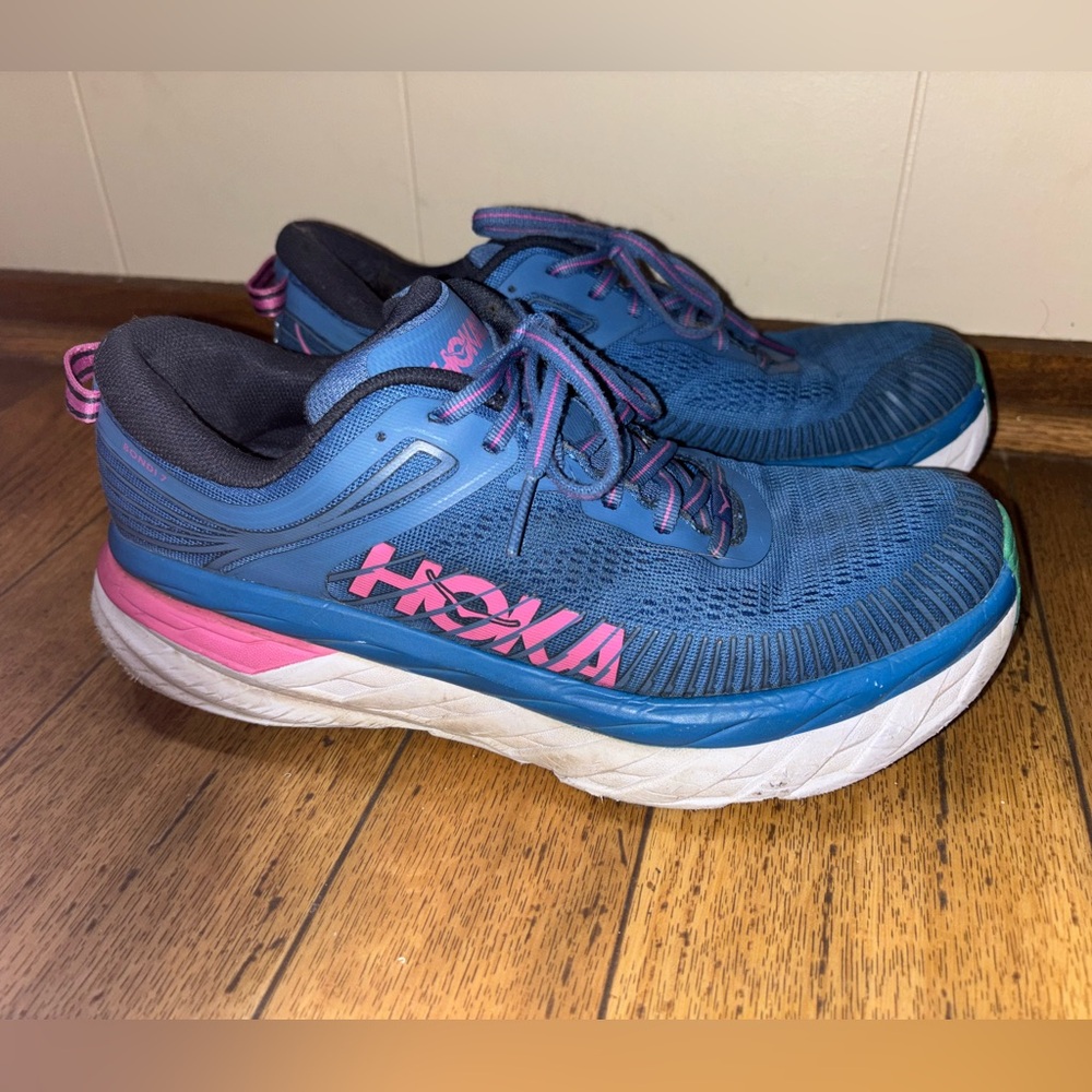 Women’s Hoka One One Bondi 7 Size 8.5